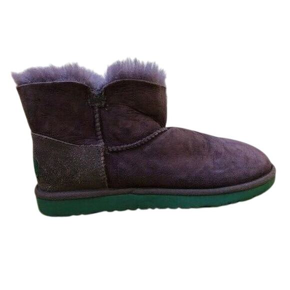 UGG Other - UGG Girls Short Purple Boots W. Button Big Girls Size 4